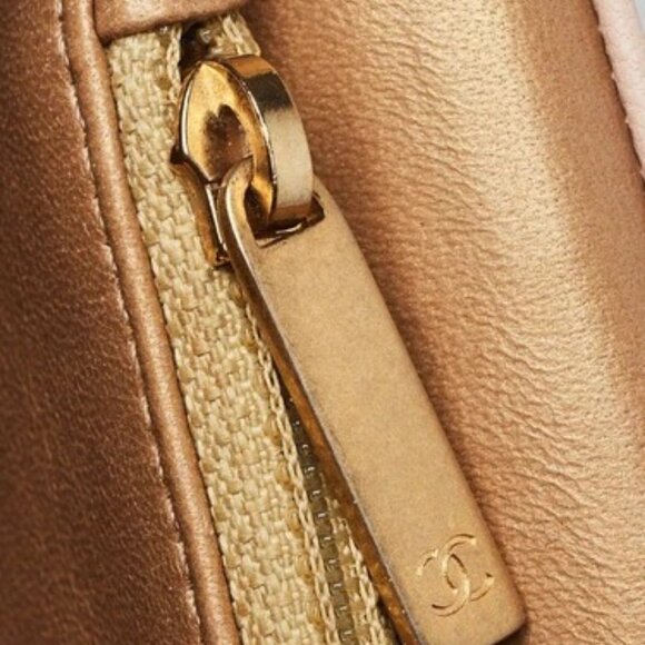 Chanel Pink Quilted Lambskin Leather Small Chic Pearls Flap Bag - Picture 9 of 10